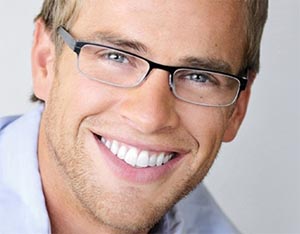 Lunettes de vue homme tendance: quelle monture pour vous?  Lunettes de vue  homme, Lunettes homme tendance, Lunette de vue